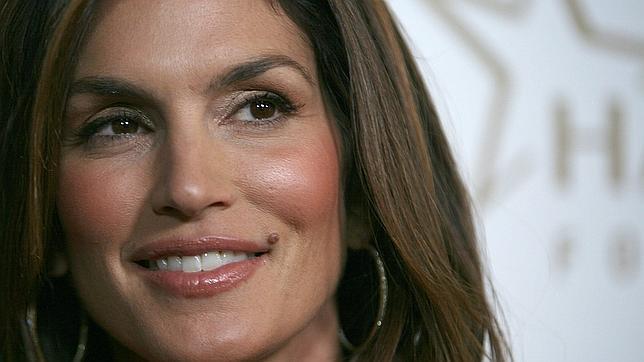 Las Blackberry y los iPhone aceleran la aparición de arrugas en la cara