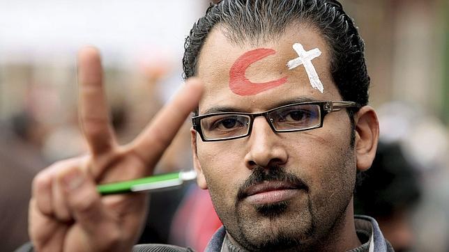 Los jóvenes egipcios rechazan los contactos de la oposición en el vicepresidente