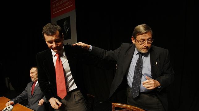 Leales a Lissavetzky denuncian la «persecución» por parte de Gómez