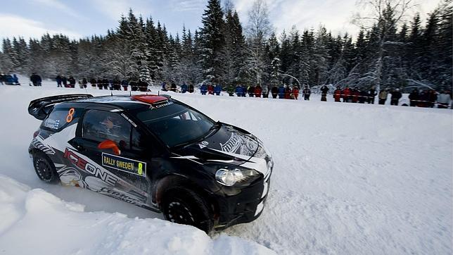 Otsberg sorprende y se sitúa líder