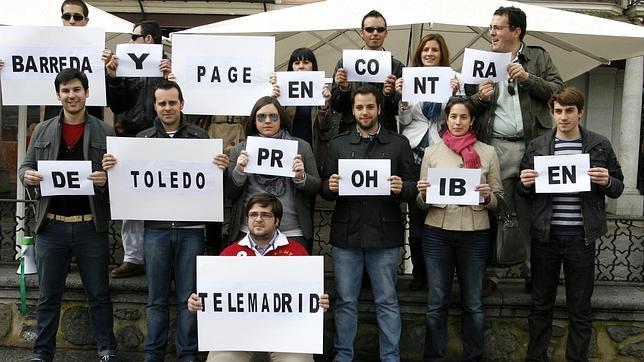 Los jóvenes del PP protestan en Toledo contra la «censura» a Telemadrid