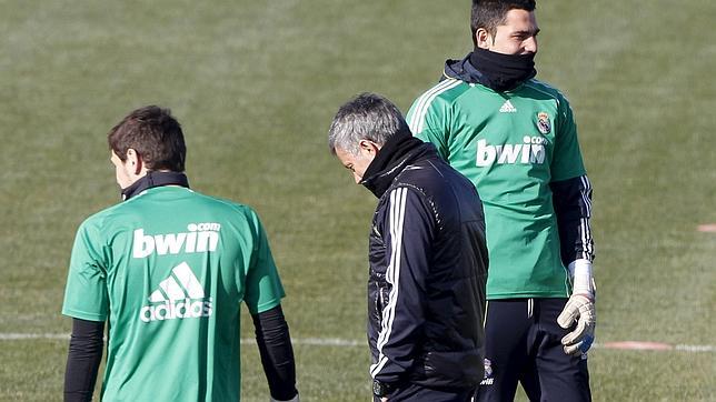 Las dudas de Mourinho contra la maldición de octavos