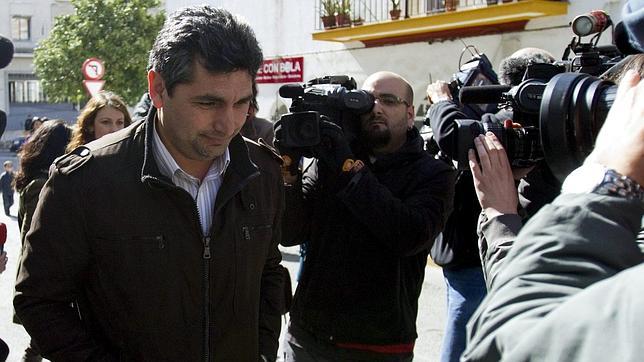 Cortés: «Como me pongan ante Santiago me llevaré por delante lo que haga falta»