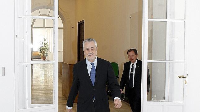 Griñán, sobre Arenas: «Me repugna su forma de hacer política»