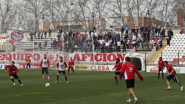 El empresario Carlos González, dispuesto a comprar el Rayo Vallecano