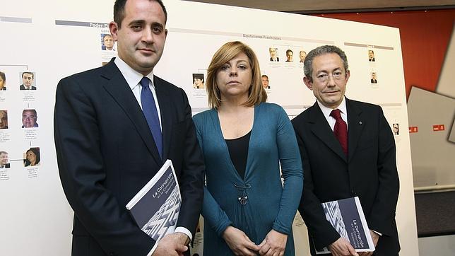 El PSOE compara a Rajoy con Berlusconi y dice que si gana el PP la corrupción se generalizará por España