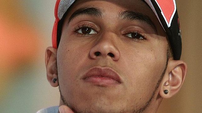 Hamilton: «No tenemos el ritmo de los coches más rápidos»