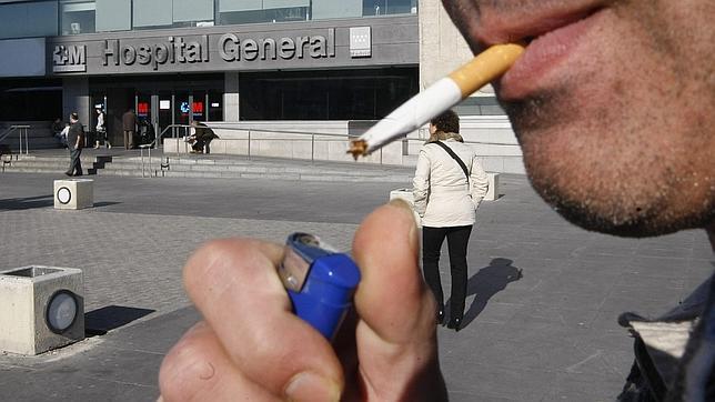 «La adicción al tabaco es tan grave como a cualquier otra droga»