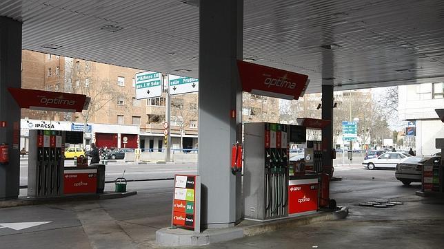 La gasolina marca un nuevo récord tras alcanzar los 1,33 euros por litro