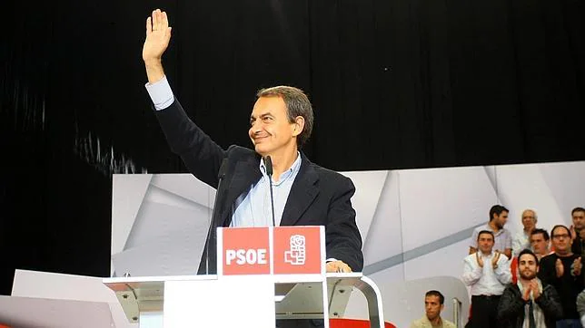 Zapatero: «Hay momentos mejores y peores, pero estoy dispuesto a ayudar al máximo al PSOE»