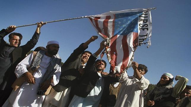 Asesinados 7 empleados de la ONU en Afganistán por la quema de un corán en EE.UU.