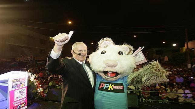 «Alejandro Toledo va en picado, la gente no le cree más»