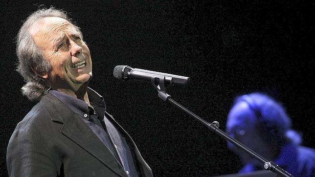 Serrat recibe el Premio Aula de las Metáforas