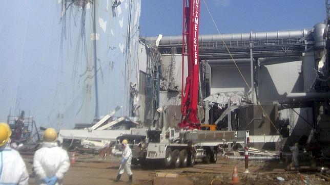 Tepco confirma que hay barras de combustible dañadas en el reactor 4 de Fukushima