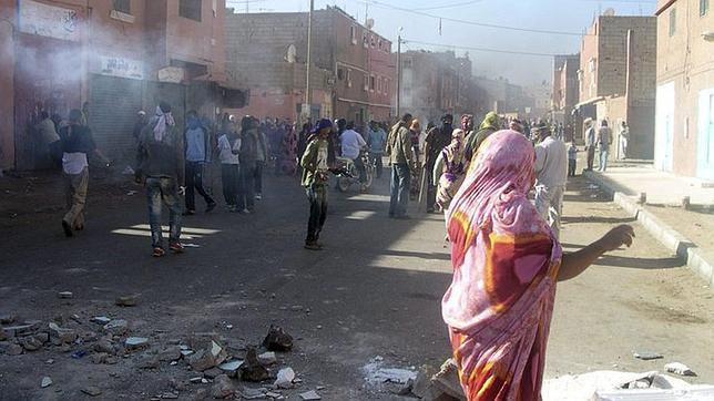 Una veintena de saharauis presos iniciarán una huelga de hambre