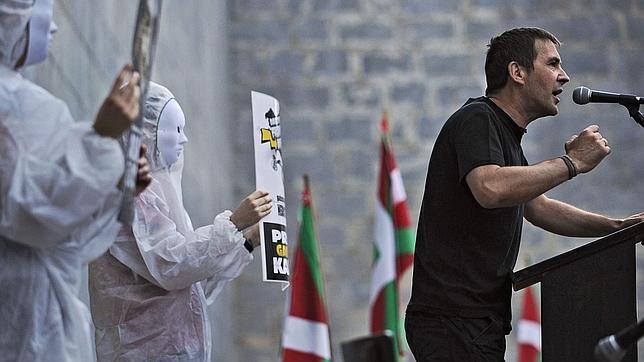 Levantan la prisión provisional a Otegi por las «herriko tabernas» pero seguirá en la cárcel por otra causa