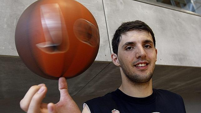 El Madrid blinda a Mirotic contra la NBA