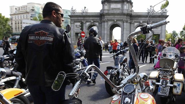 Madrid vibra a ritmo de las Harley