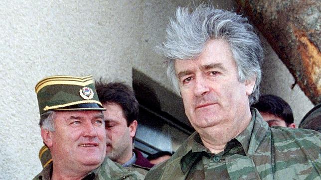 Karadzic Lamenta la «pérdida de libertad» de Ratko Mladic