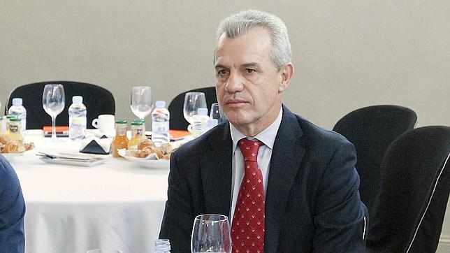 Javier Aguirre renueva con el Zaragoza
