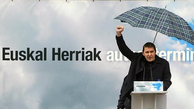 Los proetarras quieren ahora a Otegi como candidato a lendakari
