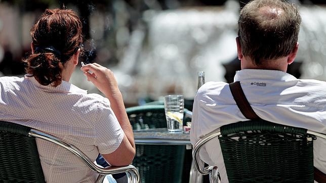 Sanidad quiere que el tabaco cueste el doble para equiparar a España a la UE