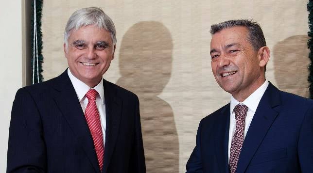 Pérez destroza el legado de Aguilar y ofrece el PSC al presidente del «ocaso»