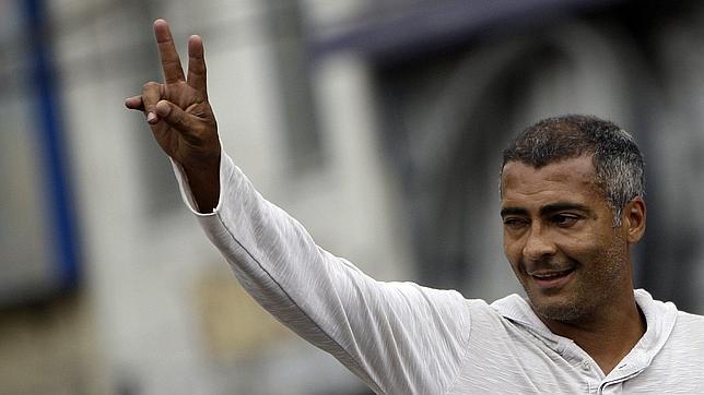 Romario lleva al Congreso las acusaciones de corrupción en la federación brasileña