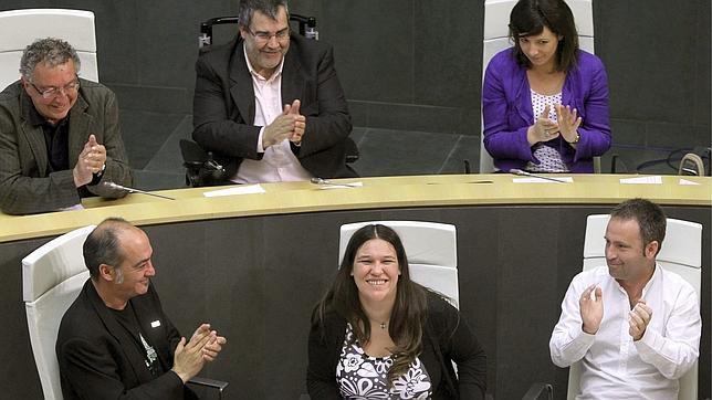 Lohitzune Txarola, de Bildu, elegida nueva presidenta de las Juntas de Guipúzcoa