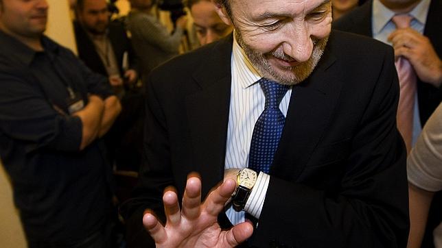 Rubalcaba reconoce que el riesgo de atentado islamista es «algo más alto»