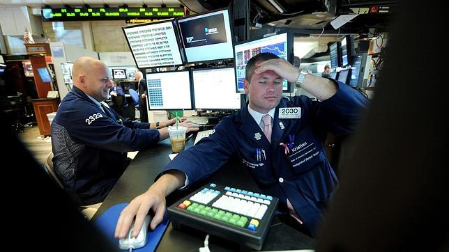 Bruselas aplaza el rescate de Grecia y los mercados presionan a España