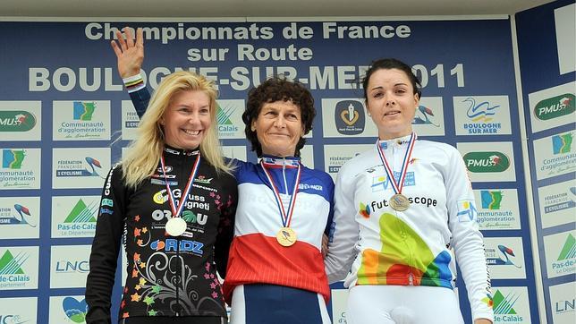 Jeannie Longo, campeona de Francia de contrarreloj a los 52 años