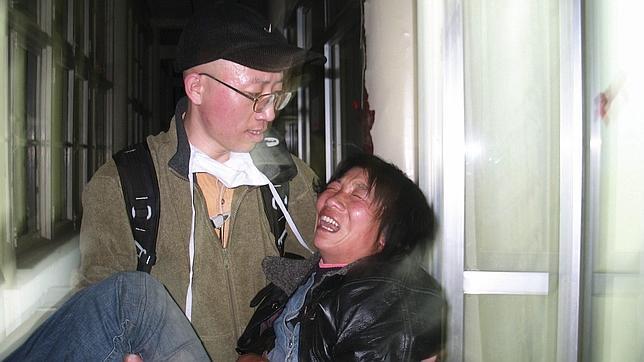 China libera a Hu Jia, uno de los disidentes más reputados