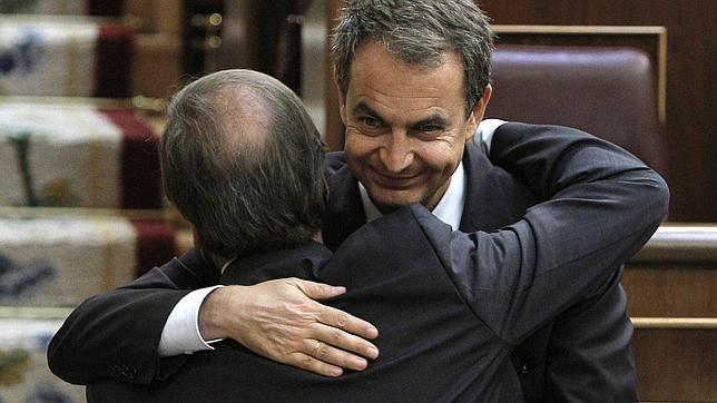Zapatero: «Los jóvenes están preparados para salir de ésta»