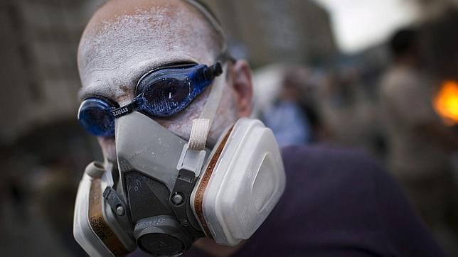 El Parlamento griego aprueba por ley aplicar los nuevos ajustes de forma inmediata