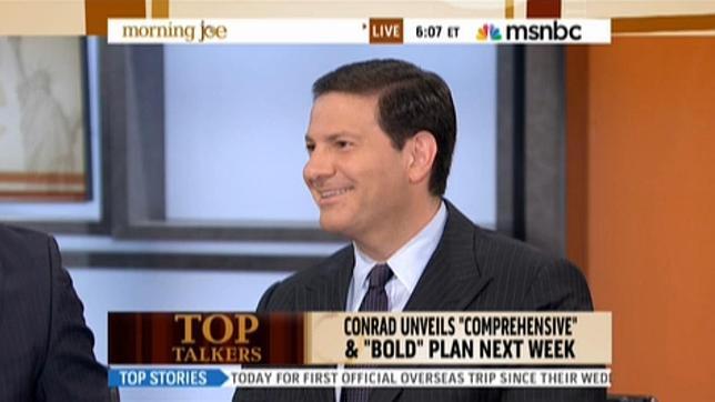 La MSNBC suspende a un comentarista por llamar «capullo» a Obama