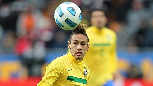 Neymar no aparece y Brasil se enfría en La Plata