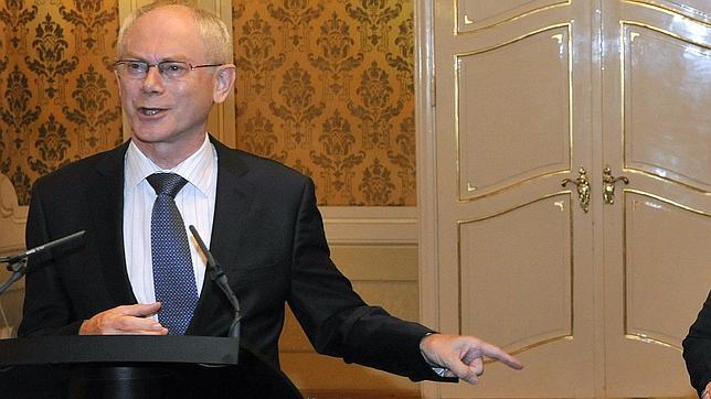 Van Rompuy convoca una reunión urgente sobre el plan de rescate a Grecia