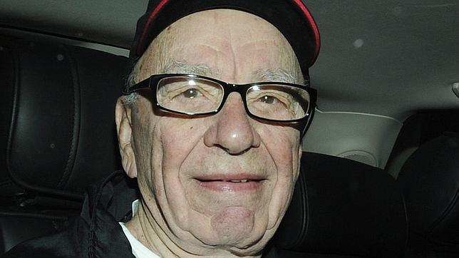 Murdoch arroja la toalla y retira su oferta sobre BSkyB