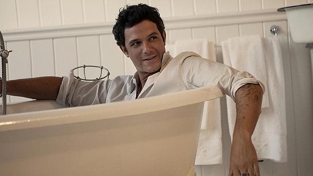 Alejandro Sanz es padre por tercera vez