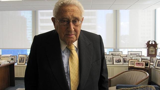 Henri Kissinger: «Europa sufrirá sin unidad fiscal»