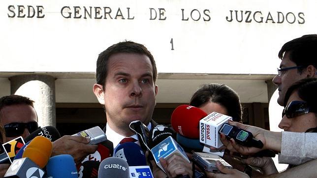 Los controladores alegan que abandonaron su puesto debido «al estrés»