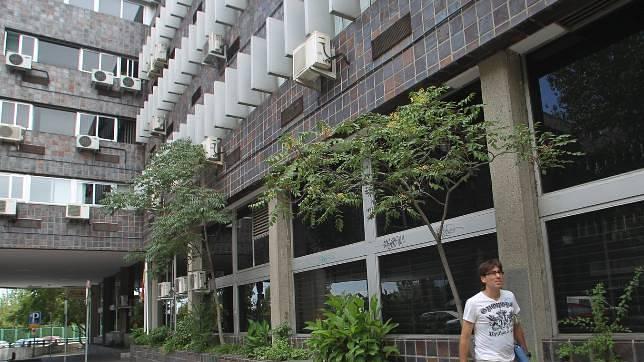 Polémica cesión de un edificio a CC.OO.