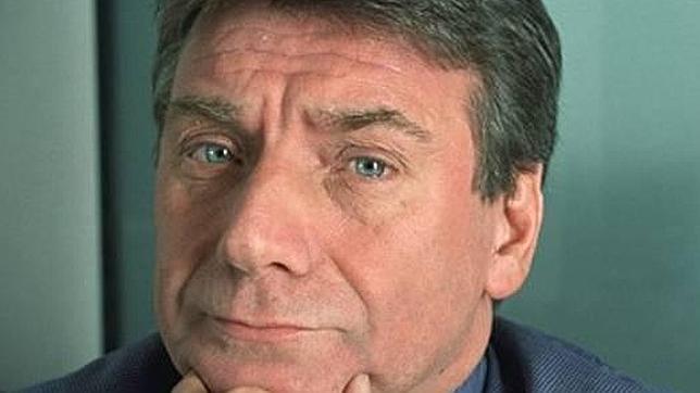 Wallis, el «hombre-lobo» que conecta a Cameron con la escuchas