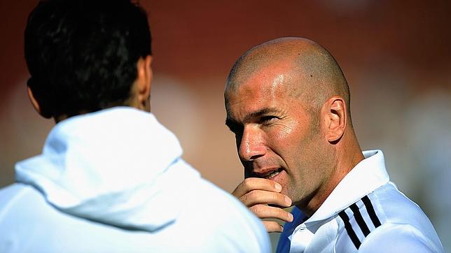 Zidane: «Al Madrid le faltaba un técnico como Mourinho»