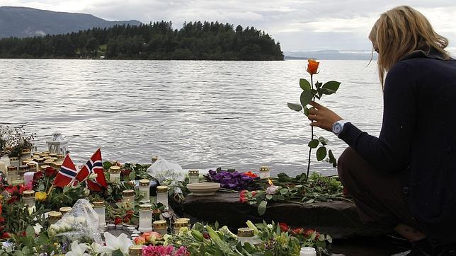 La Policía noruega teme que Breivik se suicide