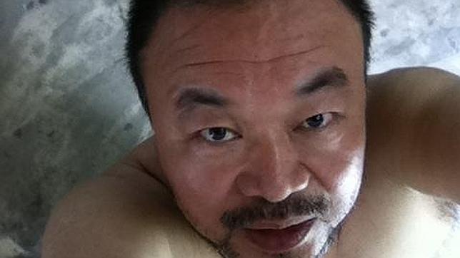 Ai Weiwei se presenta en Google+: «Soy un presunto entusiasta de la pornografía y evasor de impuestos»