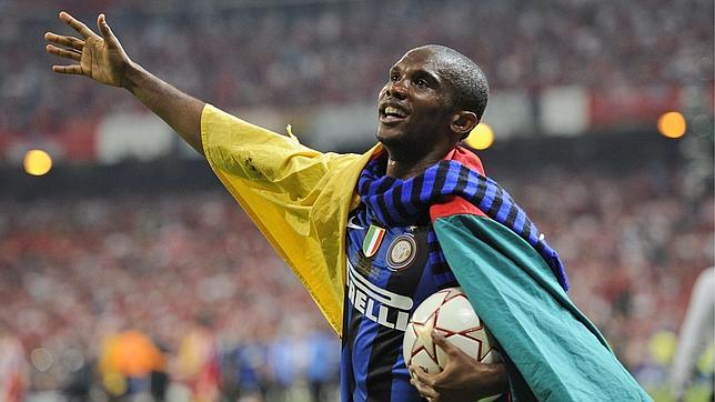 El Anzhí de Roberto Carlos seduce a Eto'o con 20 millones al año