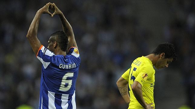 Guarín, objetivo del Real Madrid según la prensa portuguesa