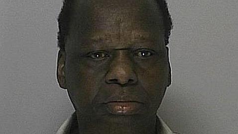 Detienen a un tío de Obama por conducir ebrio